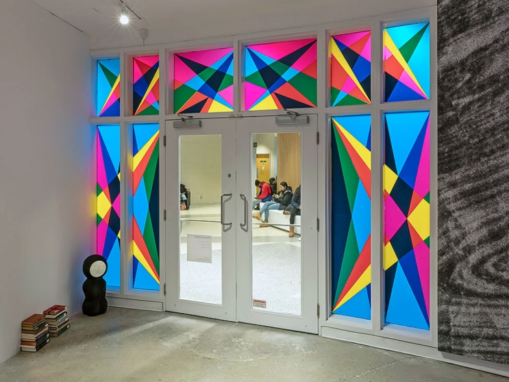 http://xlupeapps.mirunadragan.com/files/gimgs/th-40_Blackwood_Windows_W_v2.jpg